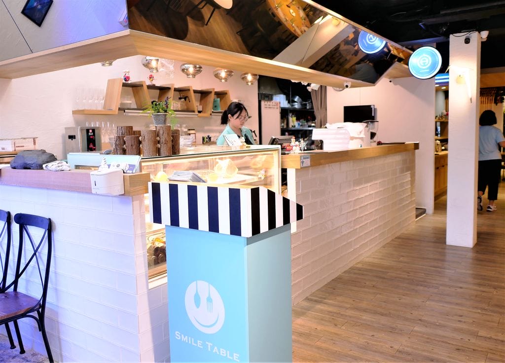 |聚餐餐廳|微笑餐桌Smile Table.海水養殖活龍蝦 / 雷克雅維克龍蝦湯 , 民生社區用餐 . 親子餐廳 - 第10張圖 |聚餐餐廳|微笑餐桌Smile Table.海水養殖活龍蝦 / 雷克雅維克龍蝦湯 , 民生社區用餐 . 親子餐廳