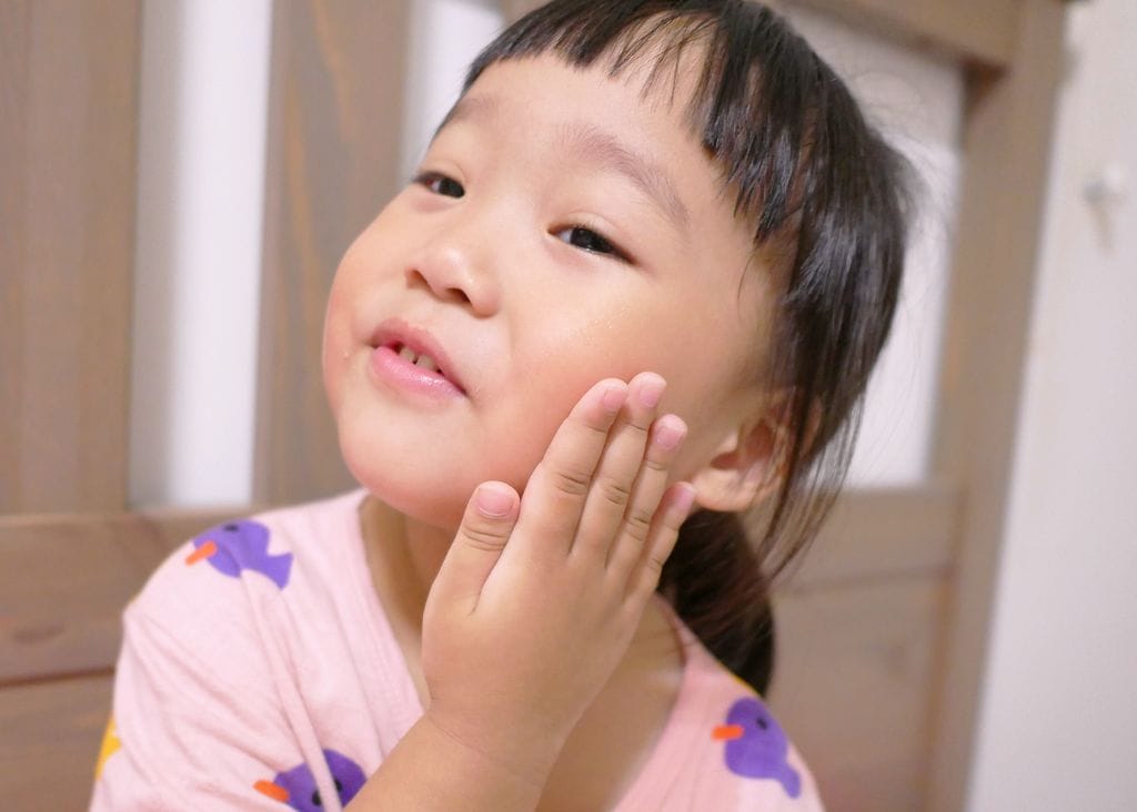 | 育兒 | Kinder Puppets 嬰兒舒緩凝膠 ,嬰兒潤膚乳液,洗髮沐浴二合一凝露,天然成份,全面修護肌膚 - 第28張圖 | 育兒 | Kinder Puppets 嬰兒舒緩凝膠 ,嬰兒潤膚乳液,洗髮沐浴二合一凝露,天然成份,全面修護肌膚