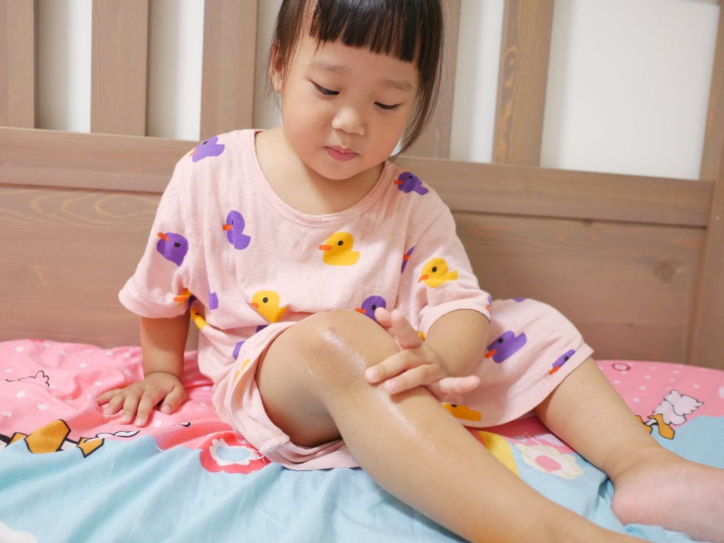 | 育兒 | Kinder Puppets 嬰兒舒緩凝膠 ,嬰兒潤膚乳液,洗髮沐浴二合一凝露,天然成份,全面修護肌膚 - 第22張圖 | 育兒 | Kinder Puppets 嬰兒舒緩凝膠 ,嬰兒潤膚乳液,洗髮沐浴二合一凝露,天然成份,全面修護肌膚