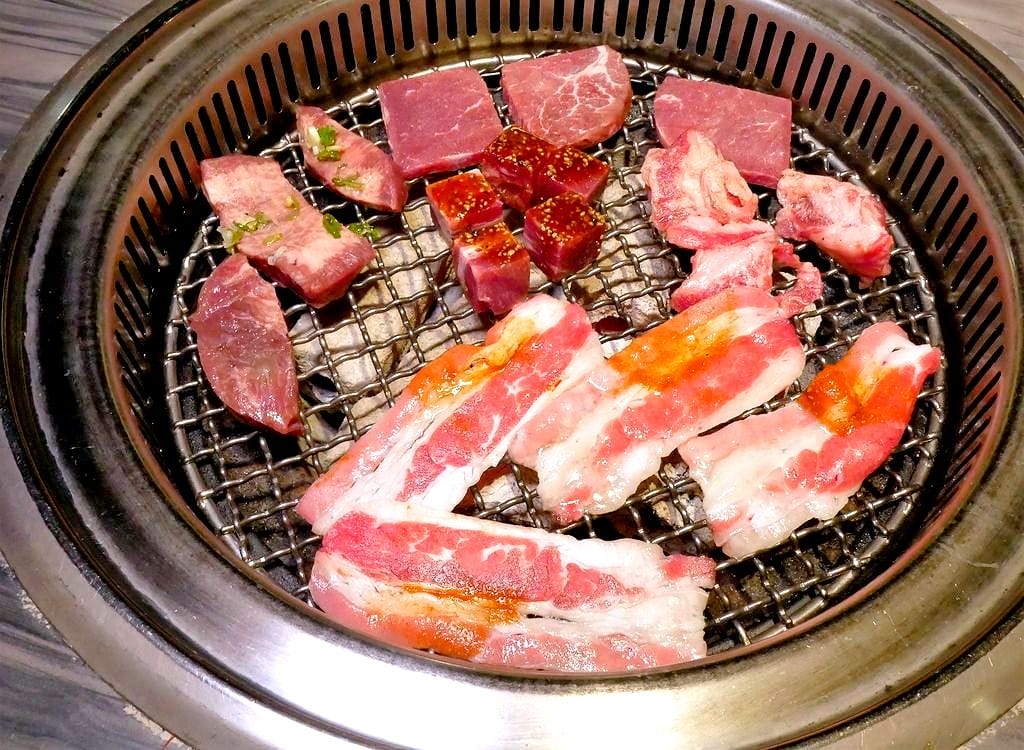 |食記|好客燒烤-台北信義店 海鮮炭火燒肉吃到飽.新鮮食材超滿足.調酒無限暢飲 - 第29張圖 |食記|好客燒烤-台北信義店 海鮮炭火燒肉吃到飽.新鮮食材超滿足.調酒無限暢飲