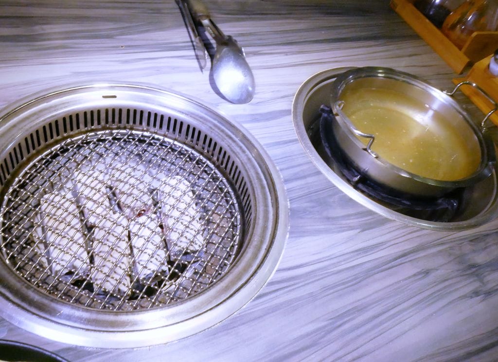 |食記|好客燒烤-台北信義店 海鮮炭火燒肉吃到飽.新鮮食材超滿足.調酒無限暢飲 - 第23張圖 |食記|好客燒烤-台北信義店 海鮮炭火燒肉吃到飽.新鮮食材超滿足.調酒無限暢飲