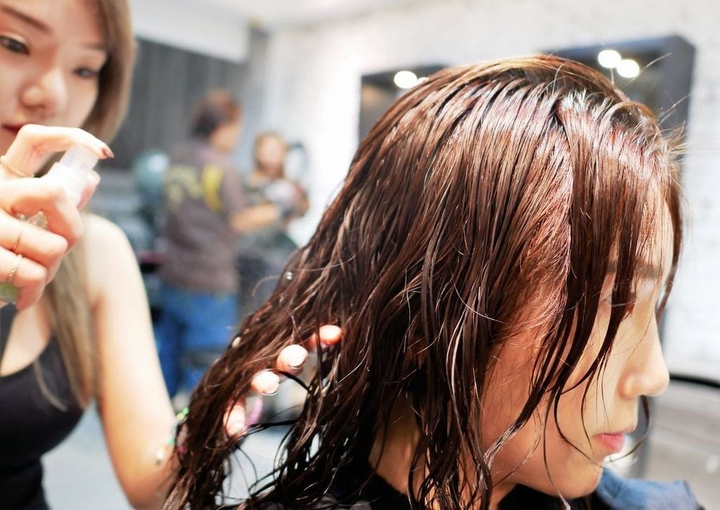 | 臺北中山區髮廊 | FIN Hair Salon.小資女髮型改造.用手繞就很美.設計師eva老師.山區剪燙e染推薦 - 第30張圖 | 臺北中山區髮廊 | FIN Hair Salon.小資女髮型改造.用手繞就很美.設計師eva老師.山區剪燙e染推薦
