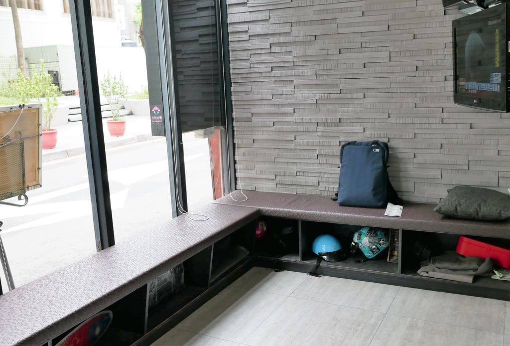 | 臺北中山區髮廊 | FIN Hair Salon.小資女髮型改造.用手繞就很美.設計師eva老師.山區剪燙e染推薦 - 第5張圖 | 臺北中山區髮廊 | FIN Hair Salon.小資女髮型改造.用手繞就很美.設計師eva老師.山區剪燙e染推薦