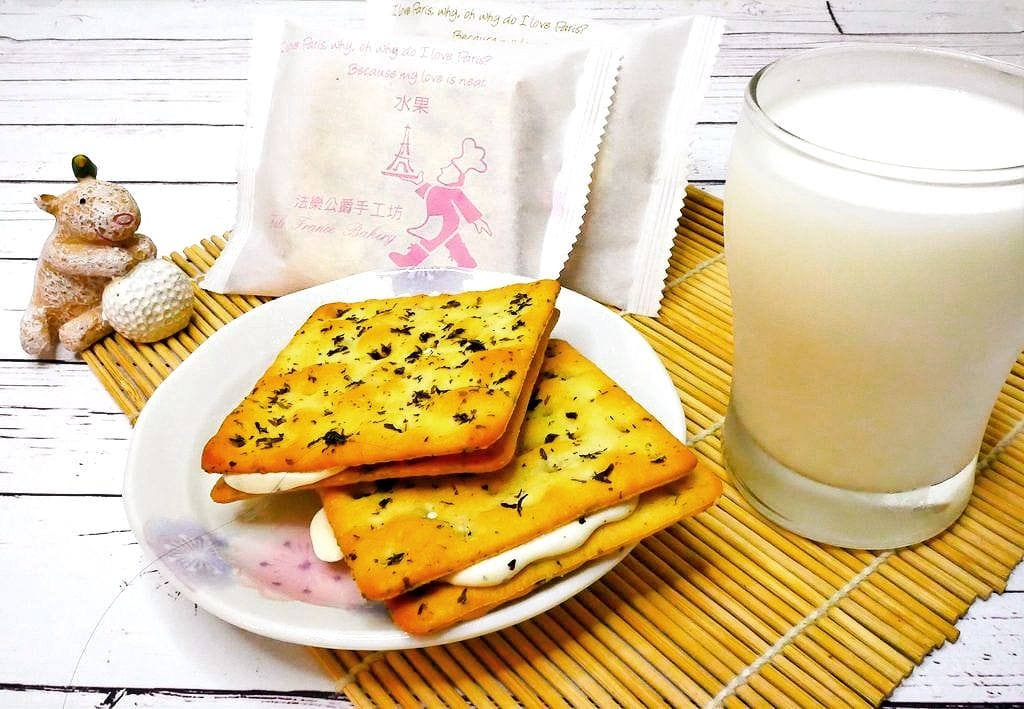 |中秋月餅禮盒推薦|法樂公爵 沐月禮盒.黃金流沙酥月餅.紫蘇牛軋餅.純手工製作 - 第8張圖 |中秋月餅禮盒推薦|法樂公爵 沐月禮盒.黃金流沙酥月餅.紫蘇牛軋餅.純手工製作