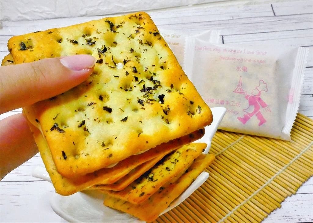 |中秋月餅禮盒推薦|法樂公爵 沐月禮盒.黃金流沙酥月餅.紫蘇牛軋餅.純手工製作 - 第9張圖 |中秋月餅禮盒推薦|法樂公爵 沐月禮盒.黃金流沙酥月餅.紫蘇牛軋餅.純手工製作