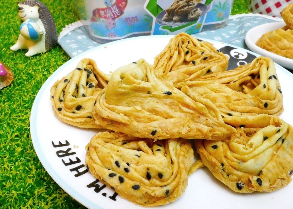| |超夯宅配美食| 熊本家水滴型千層蛋捲.超酥脆~讓人一口接著一口吃不停.嘴饞好零食.送禮最佳首選 - 第19張圖 | |超夯宅配美食| 熊本家水滴型千層蛋捲.超酥脆~讓人一口接著一口吃不停.嘴饞好零食.送禮最佳首選