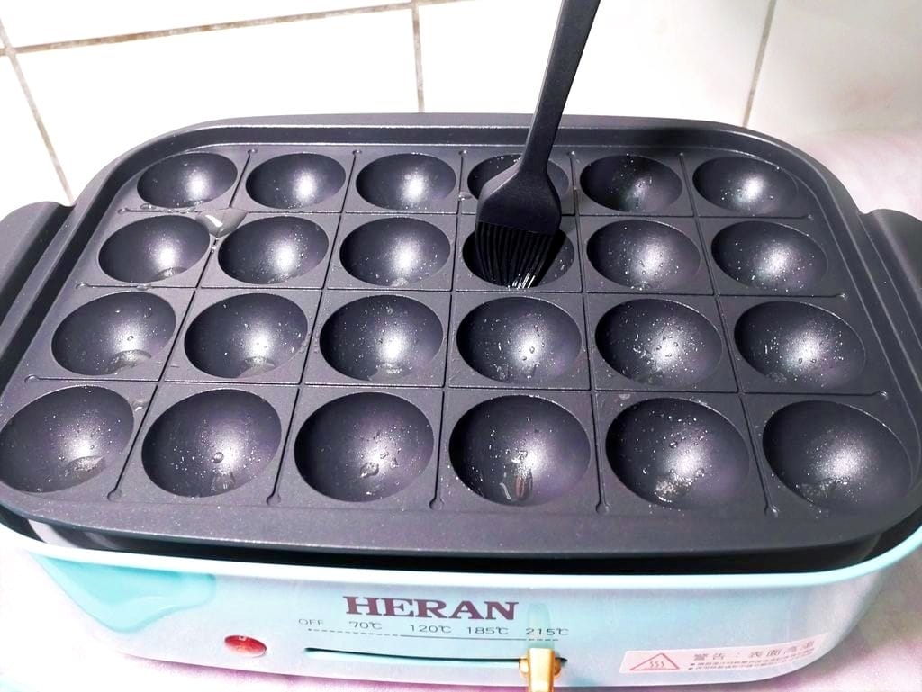 | 無煙燒烤 | 禾聯HERAN家電 多功能電烤盤.燒烤章魚燒.一機多盤.食材受熱均勻.在家烤肉好方便! - 第28張圖 | 無煙燒烤 | 禾聯HERAN家電 多功能電烤盤.燒烤章魚燒.一機多盤.食材受熱均勻.在家烤肉好方便!