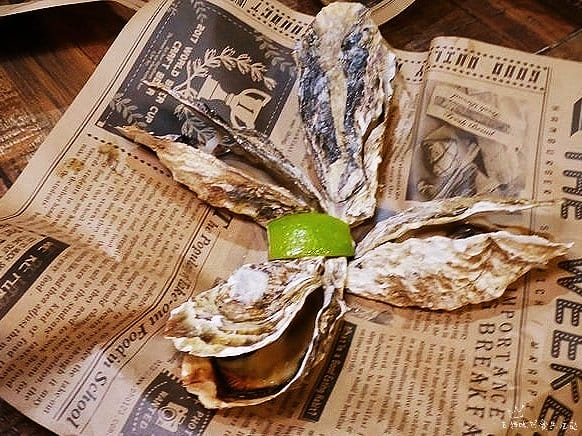|板橋美食|火夯seafood海鮮燒烤.巨無霸手臂蝦.加藤英生蠔.生蠔手臂蝦.史上超浮誇海鮮一次吃個過癮!實在太狂了! - 第18張圖 |板橋美食|火夯seafood海鮮燒烤.巨無霸手臂蝦.加藤英生蠔.生蠔手臂蝦.史上超浮誇海鮮一次吃個過癮!實在太狂了!