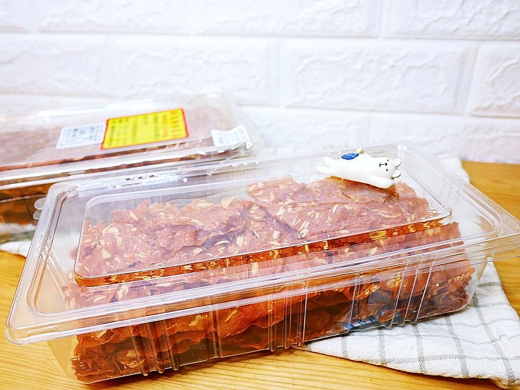 |超人氣團購美食|新家香 Traditional Food 60年老字號 .厚切肉乾.脆片肉紙.大人小孩都愛.年節送禮好選擇 - 第23張圖 |超人氣團購美食|新家香 Traditional Food 60年老字號 .厚切肉乾.脆片肉紙.大人小孩都愛.年節送禮好選擇
