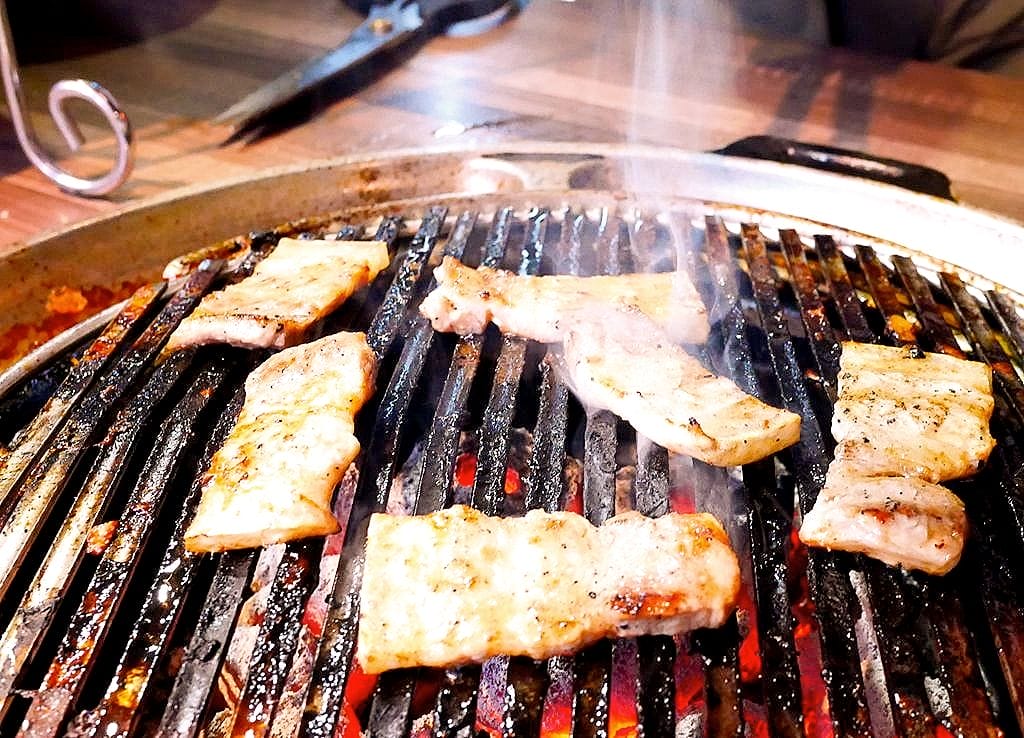 |西門町韓式烤肉|肉倉韓式烤肉.大口吃肉不傷荷包.燒烤吃到飽推薦! - 第35張圖 |西門町韓式烤肉|肉倉韓式烤肉.大口吃肉不傷荷包.燒烤吃到飽推薦!
