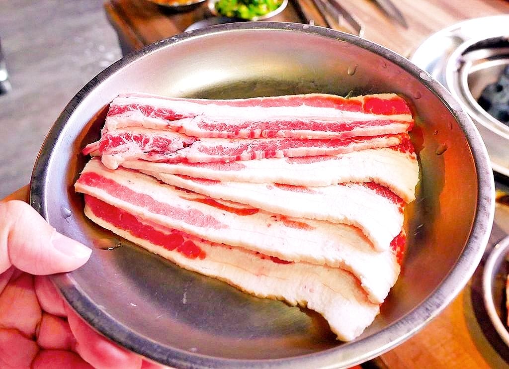 |西門町韓式烤肉|肉倉韓式烤肉.大口吃肉不傷荷包.燒烤吃到飽推薦! - 第39張圖 |西門町韓式烤肉|肉倉韓式烤肉.大口吃肉不傷荷包.燒烤吃到飽推薦!