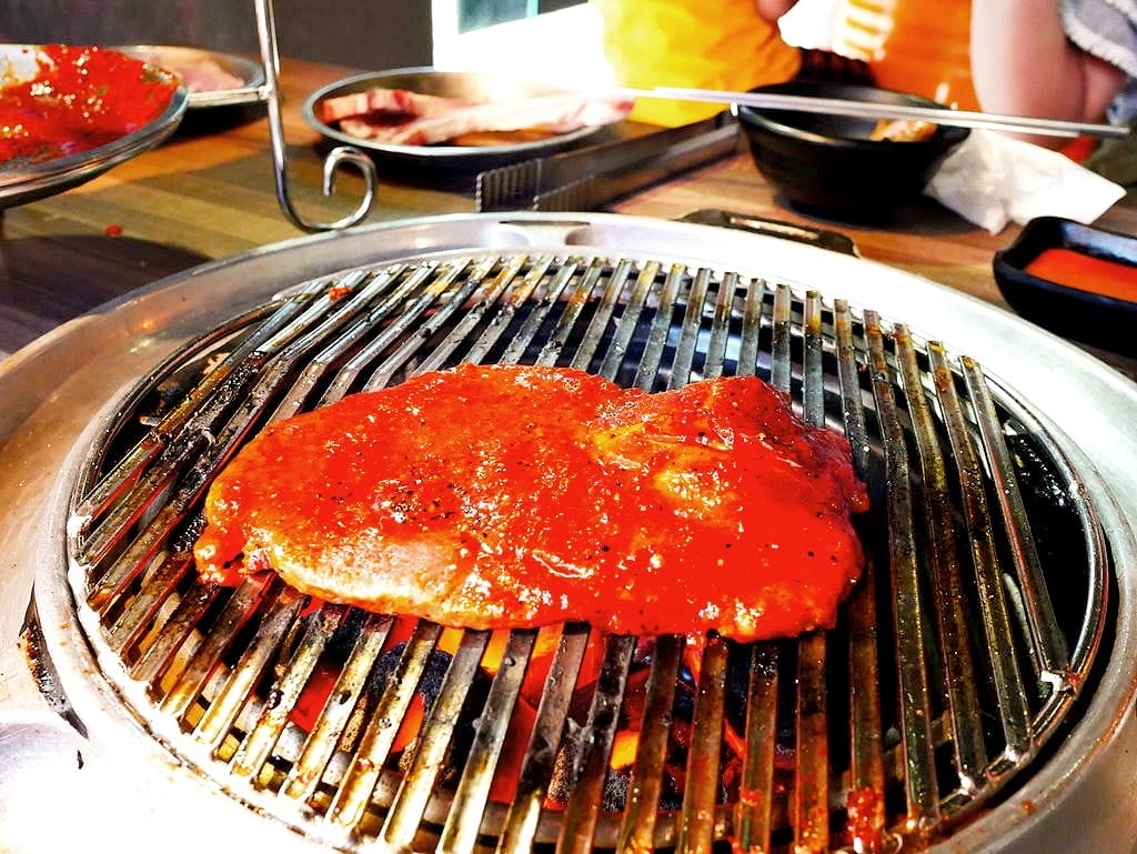 |西門町韓式烤肉|肉倉韓式烤肉.大口吃肉不傷荷包.燒烤吃到飽推薦! - 第27張圖 |西門町韓式烤肉|肉倉韓式烤肉.大口吃肉不傷荷包.燒烤吃到飽推薦!