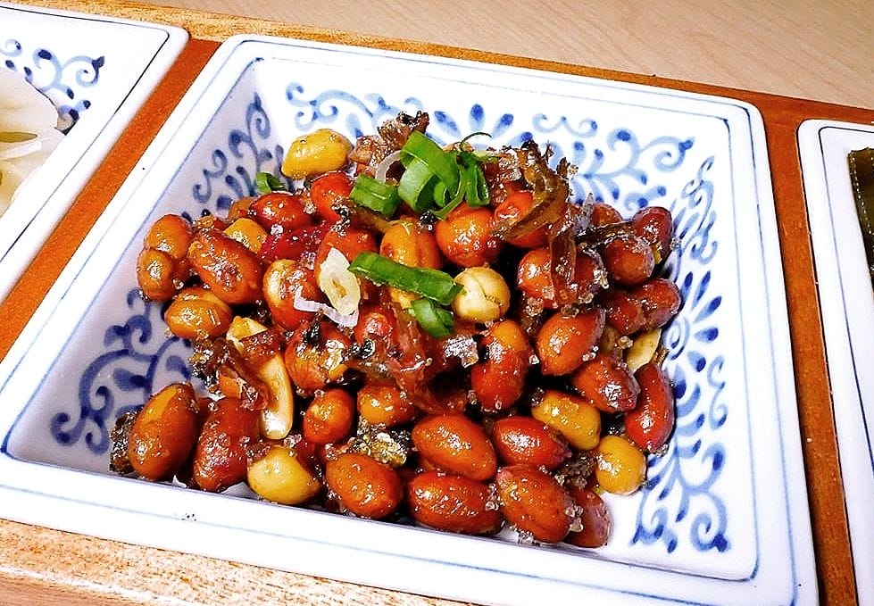 | 板橋美食 | 呷麵呷麵平價麵舖－板橋店．餐點選擇多．銅板價餐廳享受