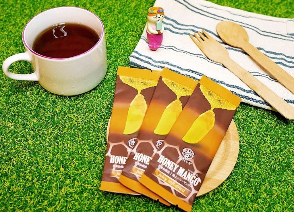 |泰國伴手禮|泰國Siam’s Royal 蜂蜜椰奶、椰奶芒果乾.微甜不膩口,有著蜂蜜的自然香甜!健康零嘴推薦! - 第8張圖 |泰國伴手禮|泰國Siam’s Royal 蜂蜜椰奶、椰奶芒果乾.微甜不膩口,有著蜂蜜的自然香甜!健康零嘴推薦!