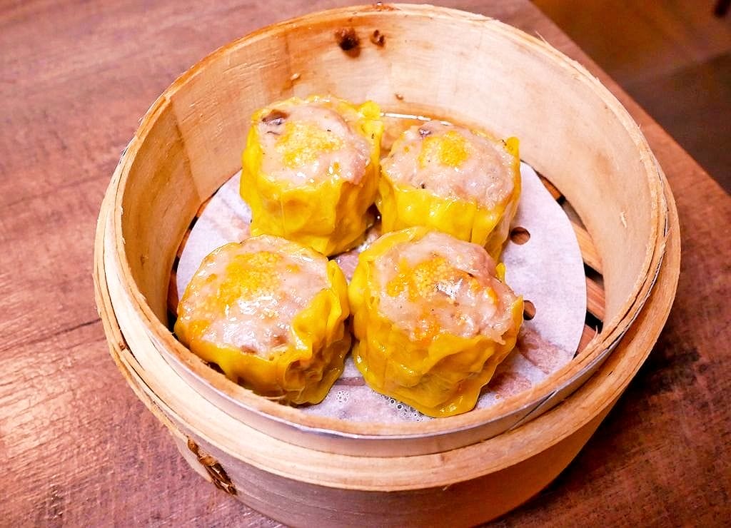 | 三創美食 | 港點大師 台北三創店.燒賣.蔥油雞撈丁.流沙奶皇包 . 港式飲茶餐廳 - 第28張圖 | 三創美食 | 港點大師 台北三創店.燒賣.蔥油雞撈丁.流沙奶皇包 . 港式飲茶餐廳