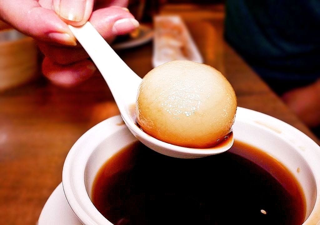 | 三創美食 | 港點大師 台北三創店.燒賣.蔥油雞撈丁.流沙奶皇包 . 港式飲茶餐廳 - 第58張圖 | 三創美食 | 港點大師 台北三創店.燒賣.蔥油雞撈丁.流沙奶皇包 . 港式飲茶餐廳