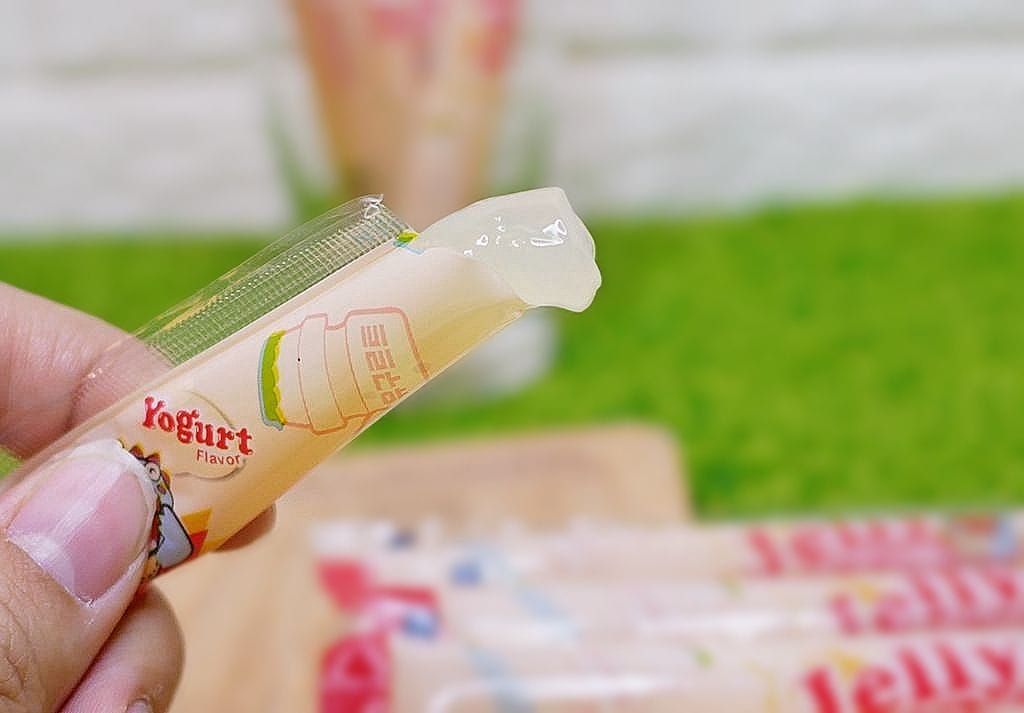 |大小朋友的健康零食|KAARO 乳酸風味韓國果凍條,海藻萃取的植物膠,乳酸風味十足.Q彈綿密且低熱量.怎麼吃都方便又美味! - 第10張圖 |大小朋友的健康零食|KAARO 乳酸風味韓國果凍條,海藻萃取的植物膠,乳酸風味十足.Q彈綿密且低熱量.怎麼吃都方便又美味!