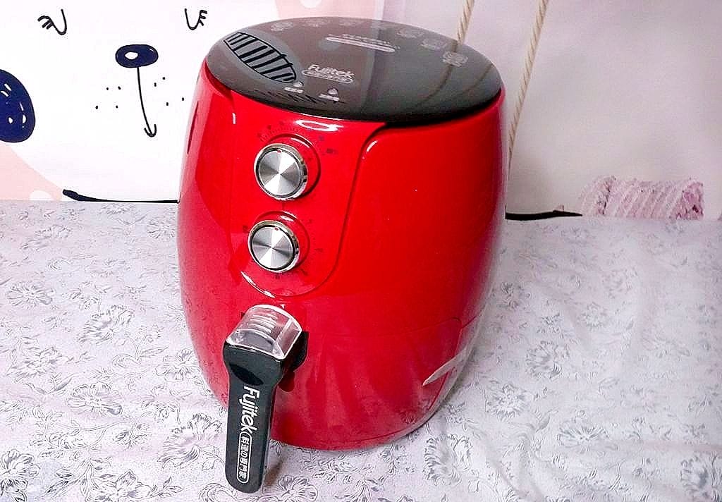 | 氣炸鍋料理 | Fujitek富士電通 3.2L智慧型氣炸鍋FTD-A31,超美型氣炸鍋.熱旋風導流技術,超省電!輕鬆快速上菜.附贈烹飪食譜 - 第7張圖 | 氣炸鍋料理 | Fujitek富士電通 3.2L智慧型氣炸鍋FTD-A31,超美型氣炸鍋.熱旋風導流技術,超省電!輕鬆快速上菜.附贈烹飪食譜