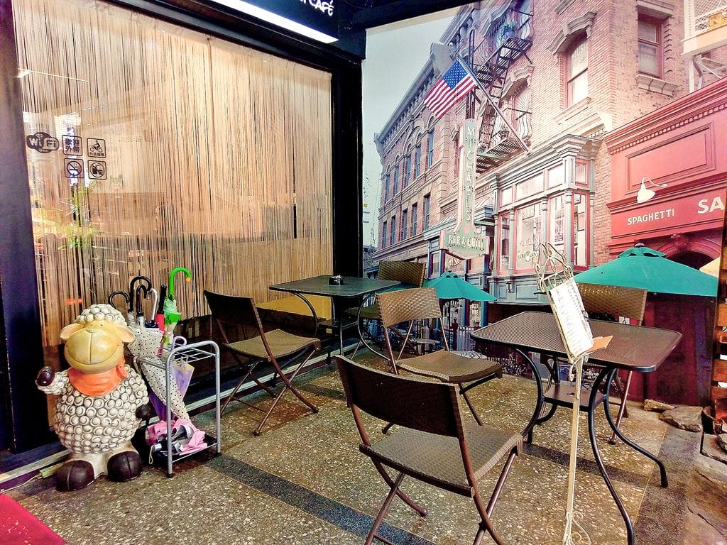 | 食記|夏一棧brunch café.板橋早午餐 / 下午茶 | 無法一手掌握的三層巨無霸漢堡. 店家重新裝潢(新菜單menu) - 第4張圖 | 食記|夏一棧brunch café.板橋早午餐 / 下午茶 | 無法一手掌握的三層巨無霸漢堡. 店家重新裝潢(新菜單menu)