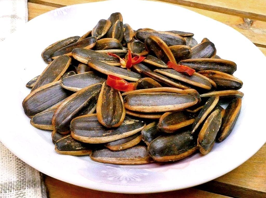 |過年零食|徽記煮瓜子.經過熬、悶、低溫烘烤等繁瑣工序.果仁厚實飽滿.涮嘴到手停不下來! - 第19張圖 |過年零食|徽記煮瓜子.經過熬、悶、低溫烘烤等繁瑣工序.果仁厚實飽滿.涮嘴到手停不下來!