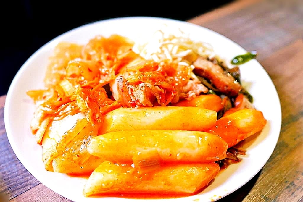 |台北萬華| 西門町吃到飽 – 阿豬嘻烤肉村.398銅板燒烤+部隊鍋.韓式小菜.冰淇淋.飲品自助無限吃到飽 - 第26張圖 |台北萬華| 西門町吃到飽 – 阿豬嘻烤肉村.398銅板燒烤+部隊鍋.韓式小菜.冰淇淋.飲品自助無限吃到飽