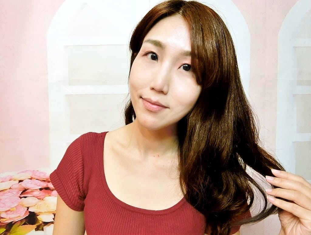 |油頭乾髮必備|日本潘婷爆水極潤美容液.頭頂澎潤輕盈.髮尾高質感水潤滑順 - 第26張圖 |油頭乾髮必備|日本潘婷爆水極潤美容液.頭頂澎潤輕盈.髮尾高質感水潤滑順