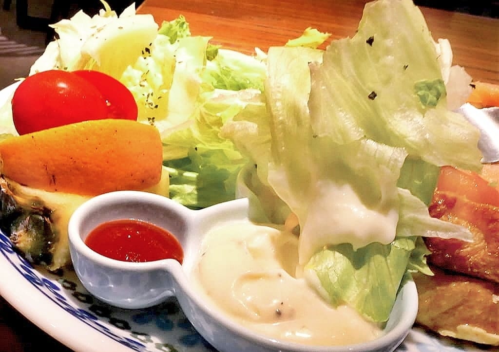 | 中和咖啡廳 | 伍伍零-Garage550 中和店．巷弄質感系咖啡廳．安靜的下午茶時光