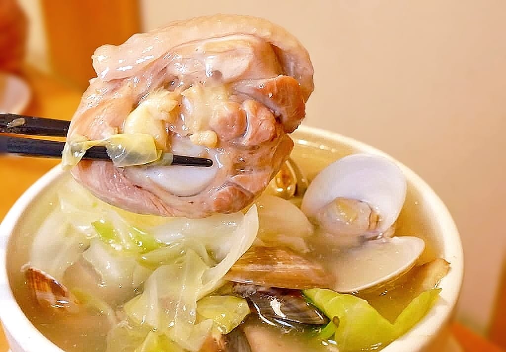 |中和美食|雙月食品社(中和店).燉補雞湯多到滿出來.月子餐首選.味美料多又實在.懶人燉補包禮盒 - 第21張圖 |中和美食|雙月食品社(中和店).燉補雞湯多到滿出來.月子餐首選.味美料多又實在.懶人燉補包禮盒