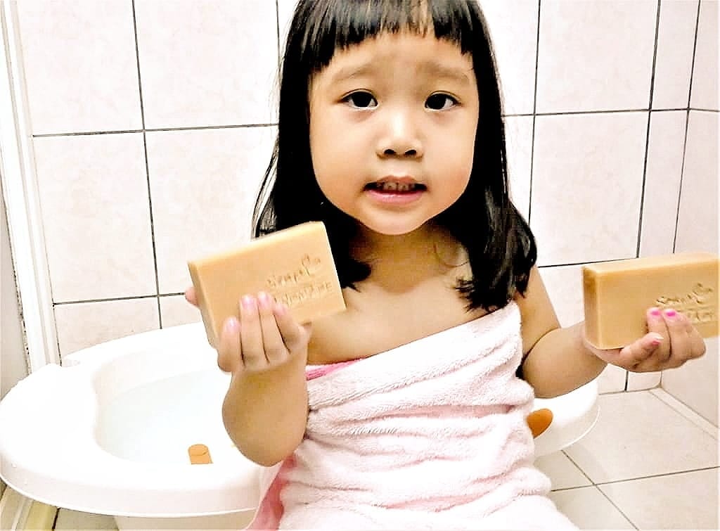 |客製手工皂| 親親寶貝乳油木母乳皂.母乳皂代製.送禮自用兩相宜.天然成份完整呵護肌膚 - 第3張圖 |客製手工皂| 親親寶貝乳油木母乳皂.母乳皂代製.送禮自用兩相宜.天然成份完整呵護肌膚