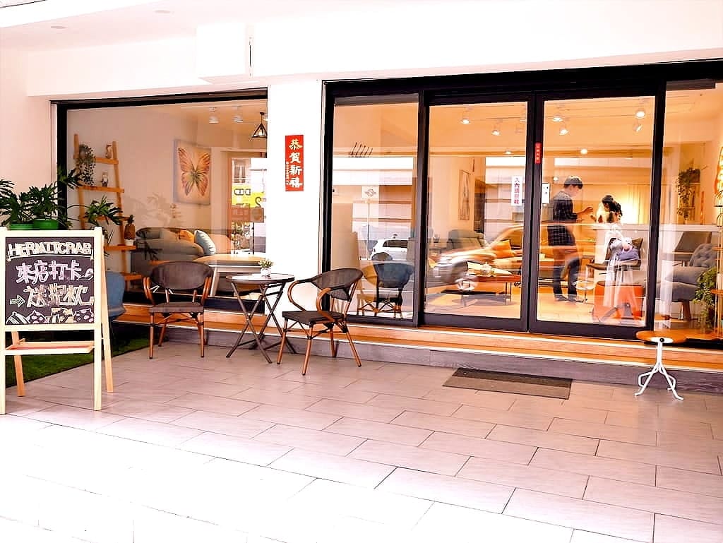 |台北家具店|寄居蟹家具館 提供客製化家俱訂做.獨立筒彈簧布沙發.環境優雅倍感舒心與放鬆~ - 第4張圖 |台北家具店|寄居蟹家具館 提供客製化家俱訂做.獨立筒彈簧布沙發.環境優雅倍感舒心與放鬆~
