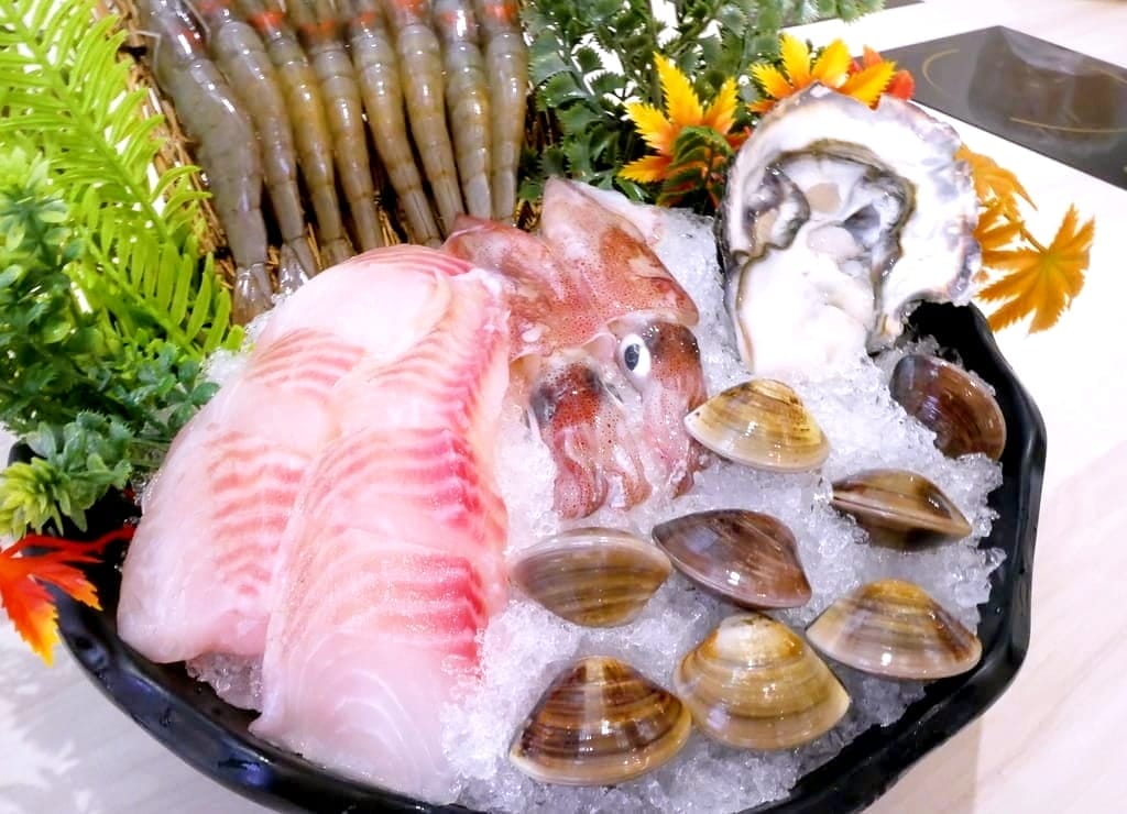 | 西門火鍋推薦 | 沐月精緻小火鍋西門店.超大肉盤一次吃個過癮.經濟實惠.捷運周邊美食 - 第34張圖 | 西門火鍋推薦 | 沐月精緻小火鍋西門店.超大肉盤一次吃個過癮.經濟實惠.捷運周邊美食