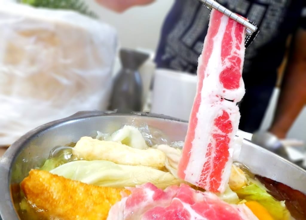 | 西門火鍋推薦 | 沐月精緻小火鍋西門店.超大肉盤一次吃個過癮.經濟實惠.捷運周邊美食 - 第28張圖 | 西門火鍋推薦 | 沐月精緻小火鍋西門店.超大肉盤一次吃個過癮.經濟實惠.捷運周邊美食