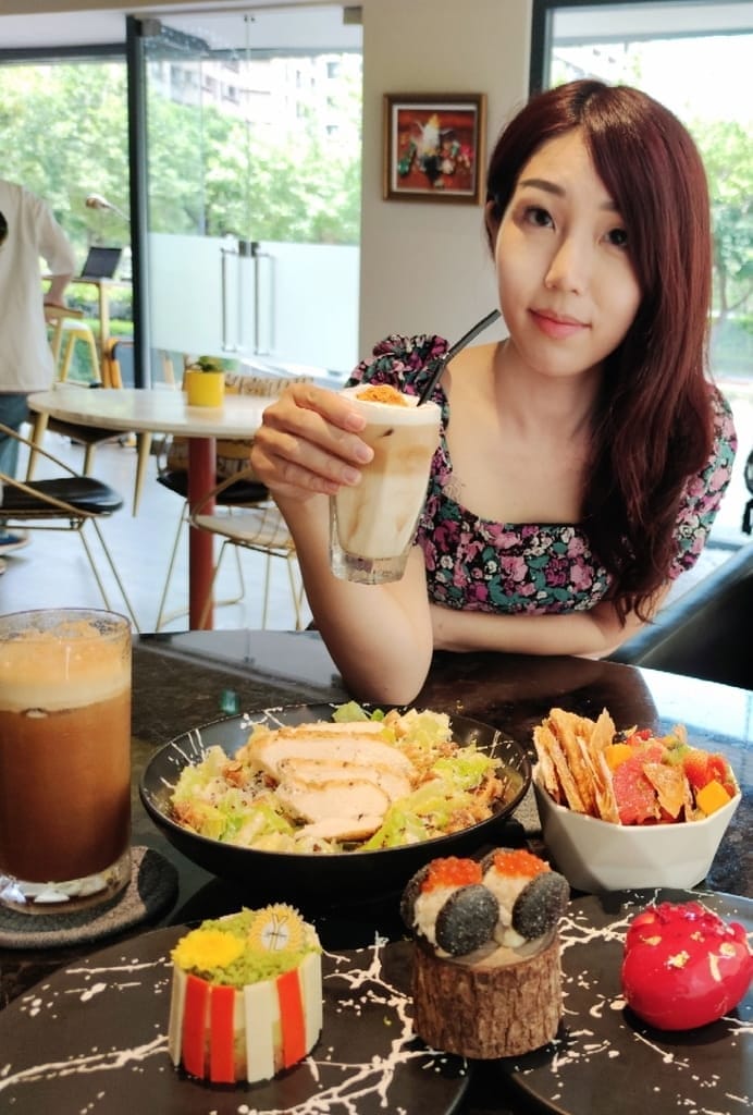 | 生活 | 日本最新款 iNOxACETINO美體按摩儀.機身防水設計.臉部身體一機搞定 - 第2張圖 | 生活 | 日本最新款 iNOxACETINO美體按摩儀.機身防水設計.臉部身體一機搞定