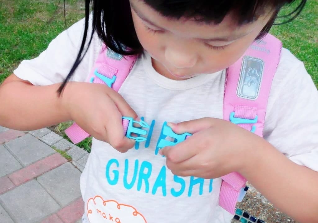 |小學生書包推薦|TigerFamily小學者超輕量護脊書包.秒開磁扣設計.容量大 / 重量輕. 送超值五件組 - 第28張圖 |小學生書包推薦|TigerFamily小學者超輕量護脊書包.秒開磁扣設計.容量大 / 重量輕. 送超值五件組