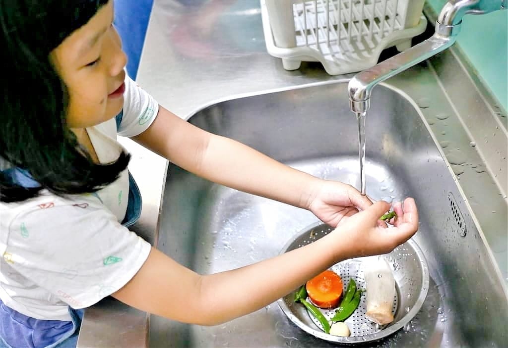 | 2020兒童夏令營 | 永老師烹飪教室.小永料理.讓孩子自己動手做.創意玩料理.暑假烹飪營 - 第16張圖 | 2020兒童夏令營 | 永老師烹飪教室.小永料理.讓孩子自己動手做.創意玩料理.暑假烹飪營