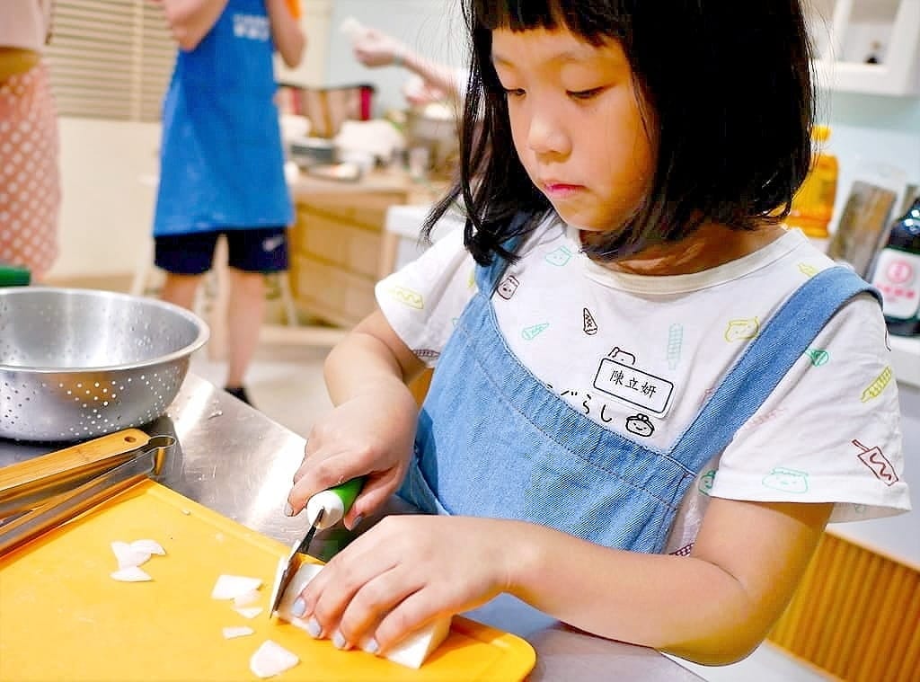 | 2020兒童夏令營 | 永老師烹飪教室.小永料理.讓孩子自己動手做.創意玩料理.暑假烹飪營 - 第26張圖 | 2020兒童夏令營 | 永老師烹飪教室.小永料理.讓孩子自己動手做.創意玩料理.暑假烹飪營