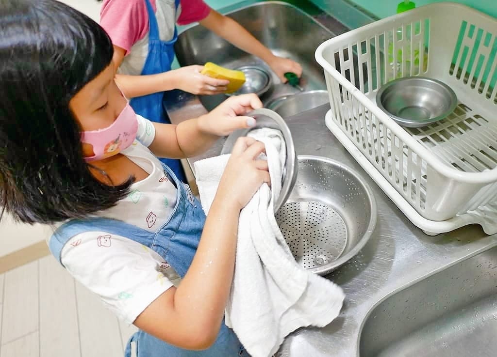 | 2020兒童夏令營 | 永老師烹飪教室.小永料理.讓孩子自己動手做.創意玩料理.暑假烹飪營 - 第37張圖 | 2020兒童夏令營 | 永老師烹飪教室.小永料理.讓孩子自己動手做.創意玩料理.暑假烹飪營