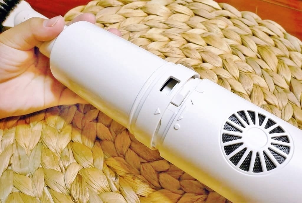 |家電開箱|SANSUI山水 輕淨吸迷你無線吸塵器 SVC-DD1白,無線手持.極輕巧設計,25min續航/二檔強勁吸力,居家車用清潔 - 第16張圖 |家電開箱|SANSUI山水 輕淨吸迷你無線吸塵器 SVC-DD1白,無線手持.極輕巧設計,25min續航/二檔強勁吸力,居家車用清潔