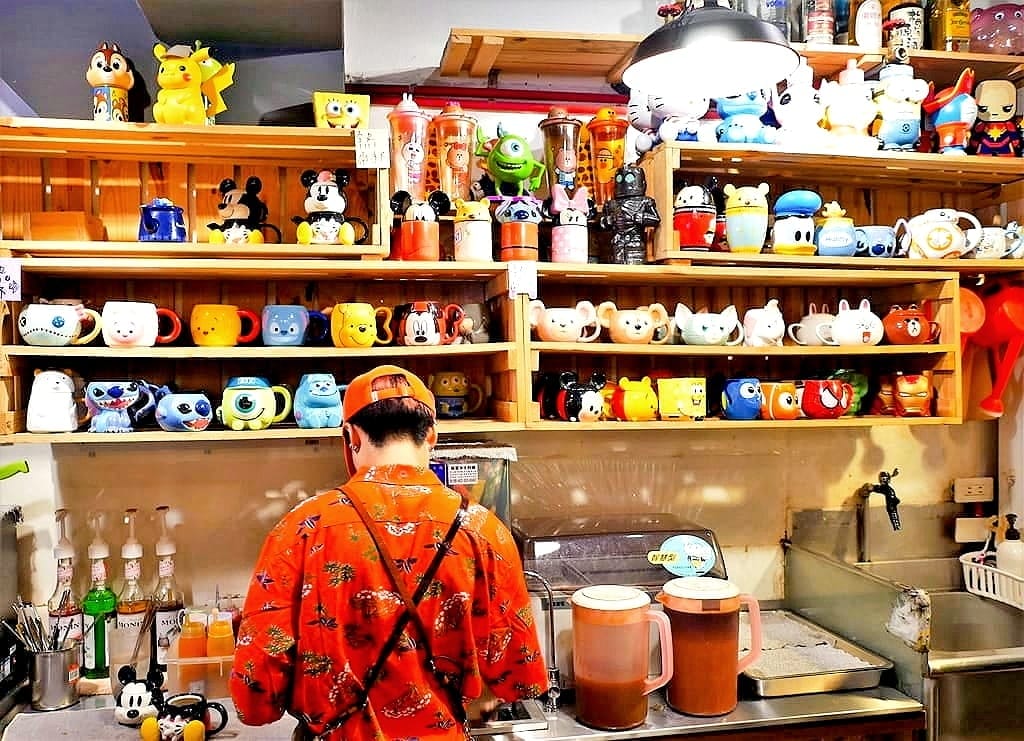 |松江南京義大利麵|TankQ Cafe & Bar 松江南京店.浮誇系早午餐.行李箱/貨櫃箱餐點.可愛公仔主題餐廳.約會餐廳 - 第20張圖 |松江南京義大利麵|TankQ Cafe & Bar 松江南京店.浮誇系早午餐.行李箱/貨櫃箱餐點.可愛公仔主題餐廳.約會餐廳