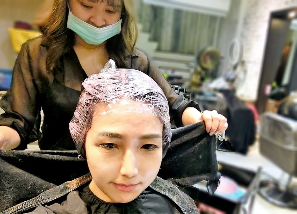|台北中山區髮廊|FIN Hair Salon.韓妞氣質紅茶拿鐵色系.顯白又甜美.台北染髮推薦.設計師Vicky - 第28張圖 |台北中山區髮廊|FIN Hair Salon.韓妞氣質紅茶拿鐵色系.顯白又甜美.台北染髮推薦.設計師Vicky