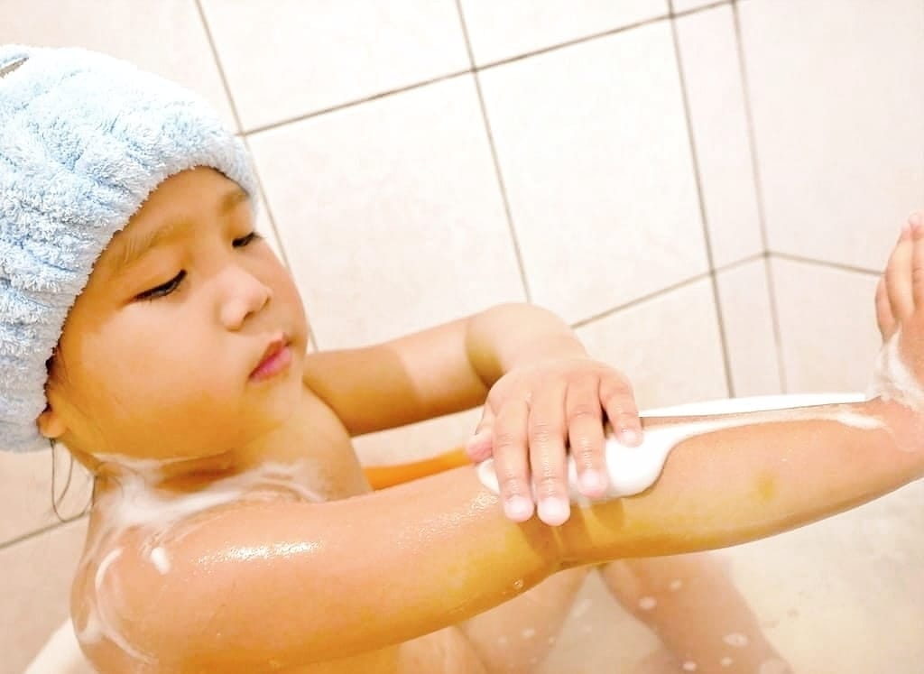 | 生活|牛乳石鹼-Milky牛乳石鹼沐浴乳.溫和洗淨配方.享受親子沐浴的甜蜜時光 - 第20張圖 | 生活|牛乳石鹼-Milky牛乳石鹼沐浴乳.溫和洗淨配方.享受親子沐浴的甜蜜時光