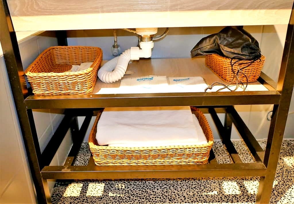 ｜宜蘭溫泉住宿｜東遊驛棧 East Motel．一房一車庫，礁溪泡湯．享受獨立溫泉池．宜蘭二日親子遊