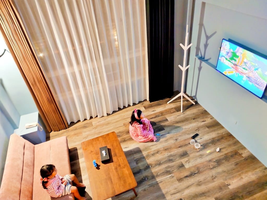 ｜宜蘭溫泉住宿｜東遊驛棧 East Motel．一房一車庫，礁溪泡湯．享受獨立溫泉池．宜蘭二日親子遊