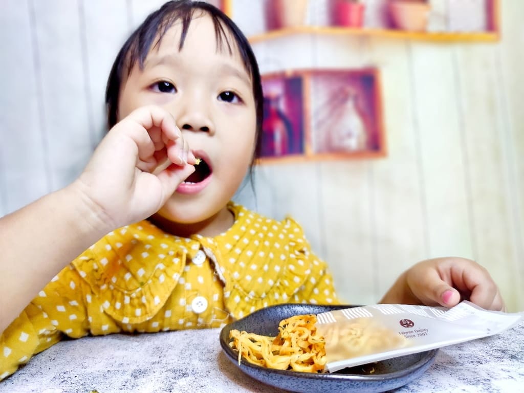 |宅配零食|原味千尋 樂淘淘多重奏.銷魂的乳酪絲.低卡高鈣小零嘴.伴手禮首選 - 第18張圖 |宅配零食|原味千尋 樂淘淘多重奏.銷魂的乳酪絲.低卡高鈣小零嘴.伴手禮首選