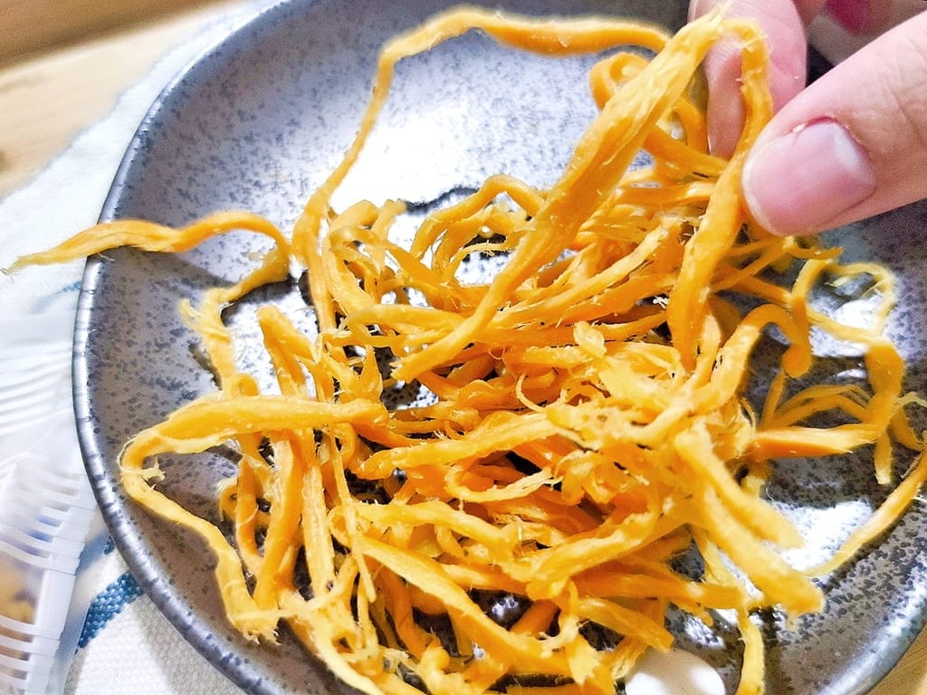 |宅配零食|原味千尋 樂淘淘多重奏.銷魂的乳酪絲.低卡高鈣小零嘴.伴手禮首選 - 第17張圖 |宅配零食|原味千尋 樂淘淘多重奏.銷魂的乳酪絲.低卡高鈣小零嘴.伴手禮首選