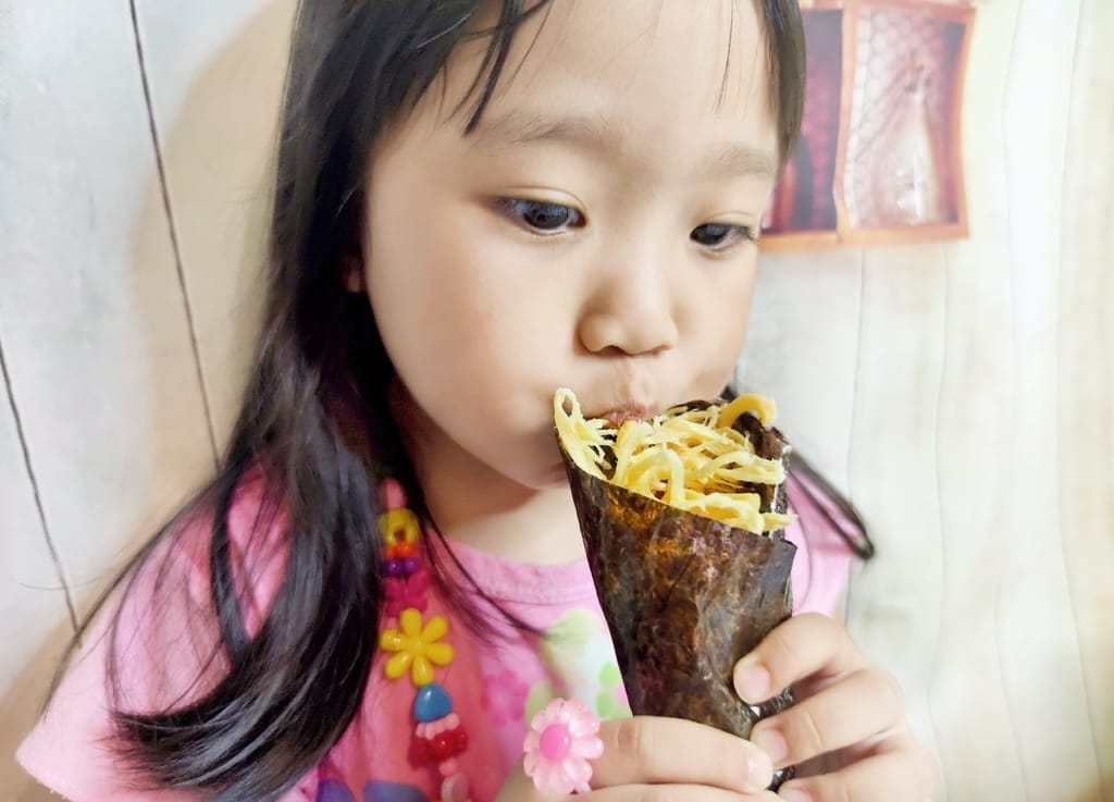 |宅配零食|原味千尋 樂淘淘多重奏.銷魂的乳酪絲.低卡高鈣小零嘴.伴手禮首選 - 第29張圖 |宅配零食|原味千尋 樂淘淘多重奏.銷魂的乳酪絲.低卡高鈣小零嘴.伴手禮首選