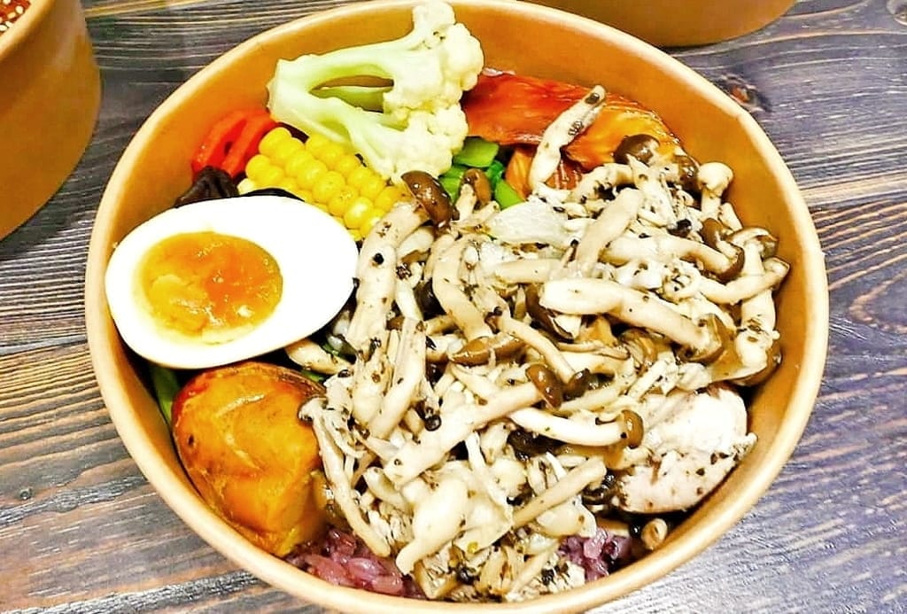|台北美食| 米樂町健康輕食餐盒.低卡水煮又高纖.健康飽足首選.健康餐盒推薦