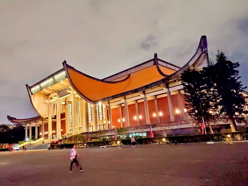 | 台北外宿節 | 兩天一夜親子遊.台北小巨蛋.台北101大樓.四四南村.大來飯店.自由行住宿好選擇 - 第71張圖 | 台北外宿節 | 兩天一夜親子遊.台北小巨蛋.台北101大樓.四四南村.大來飯店.自由行住宿好選擇