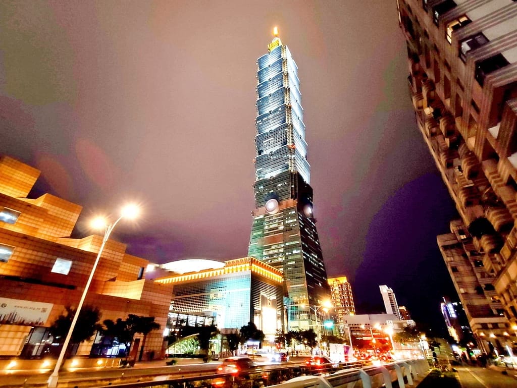 | 台北外宿節 | 兩天一夜親子遊.台北小巨蛋.台北101大樓.四四南村.大來飯店.自由行住宿好選擇 - 第74張圖 | 台北外宿節 | 兩天一夜親子遊.台北小巨蛋.台北101大樓.四四南村.大來飯店.自由行住宿好選擇