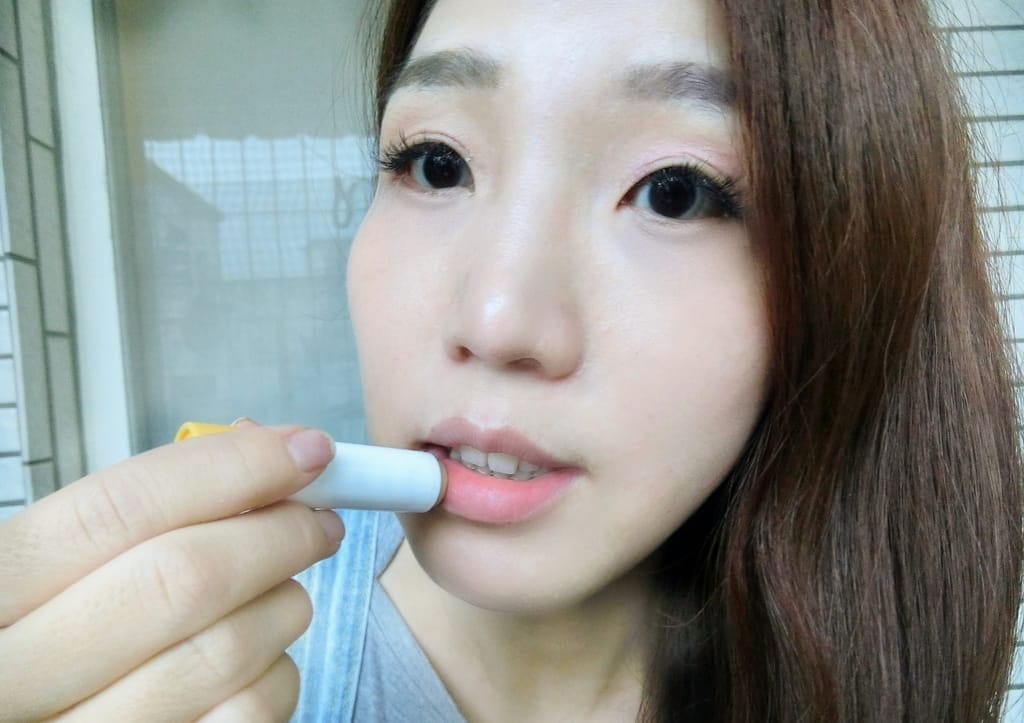|唇部護理|Herbacin德國小甘菊護唇膏.唇紋救星.和乾燥脫皮說再見! - 第7張圖 |唇部護理|Herbacin德國小甘菊護唇膏.唇紋救星.和乾燥脫皮說再見!